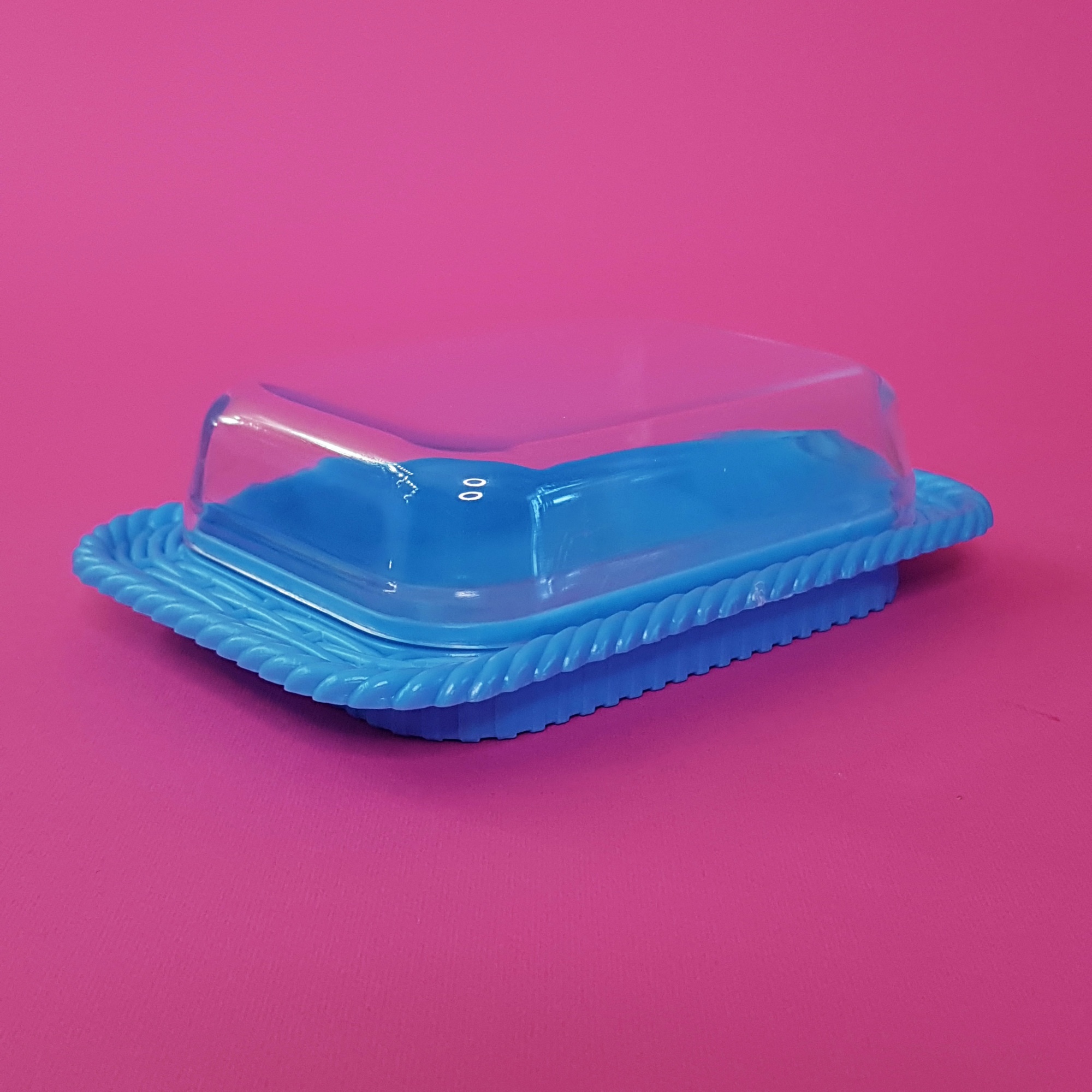 Butter dish